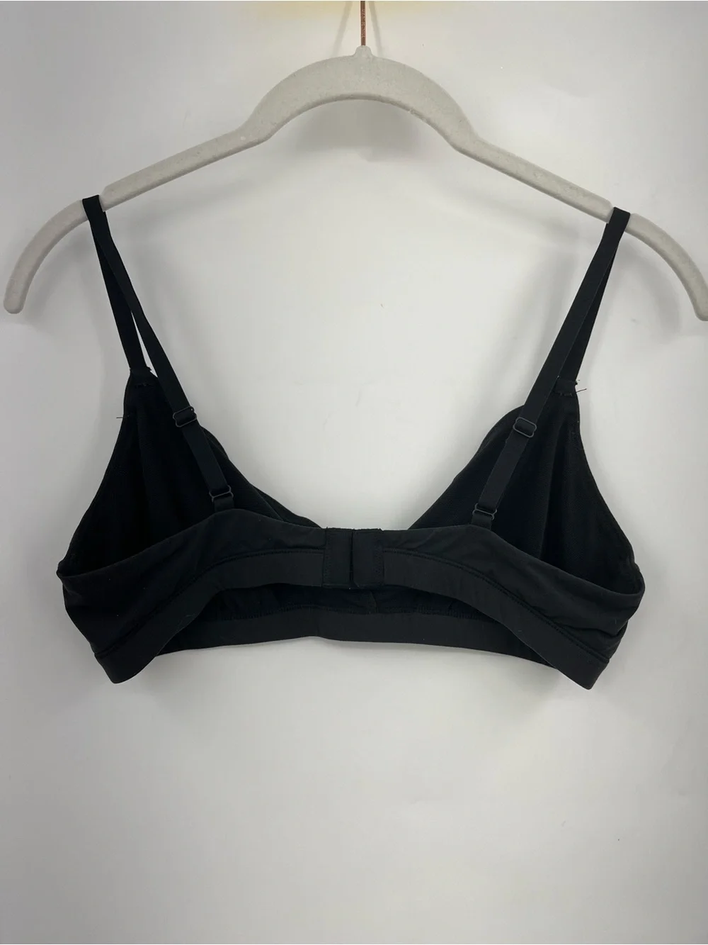 Skims Fits Everybody Crossover Bralette 0793 Black Onyx Size Medium Triangle Bra